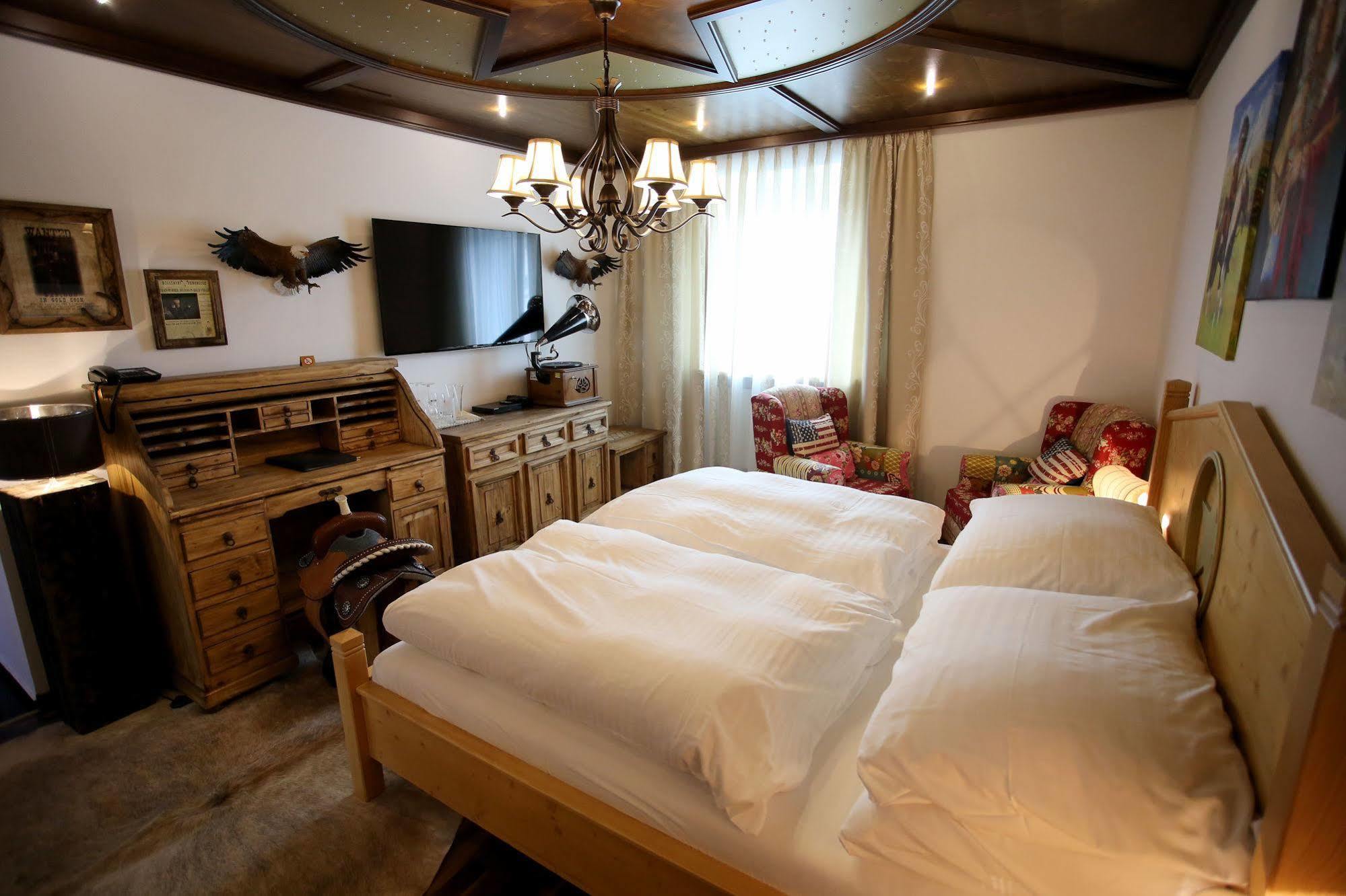 Hoeckner Plaza Hotel Attnang-Puchheim Ngoại thất bức ảnh