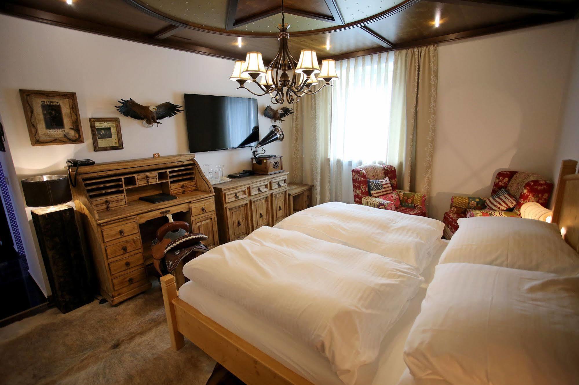 Hoeckner Plaza Hotel Attnang-Puchheim Ngoại thất bức ảnh