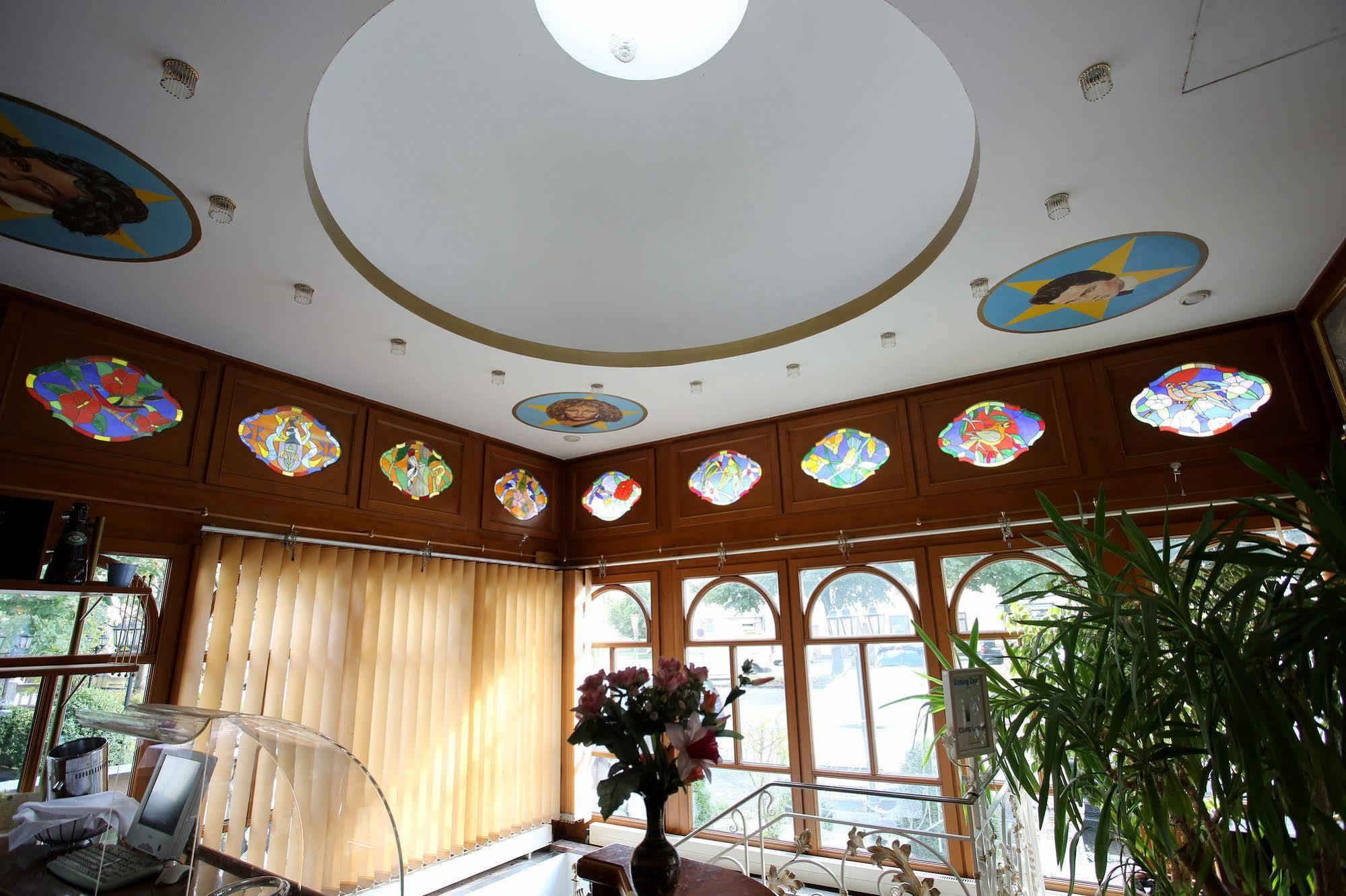 Hoeckner Plaza Hotel Attnang-Puchheim Ngoại thất bức ảnh